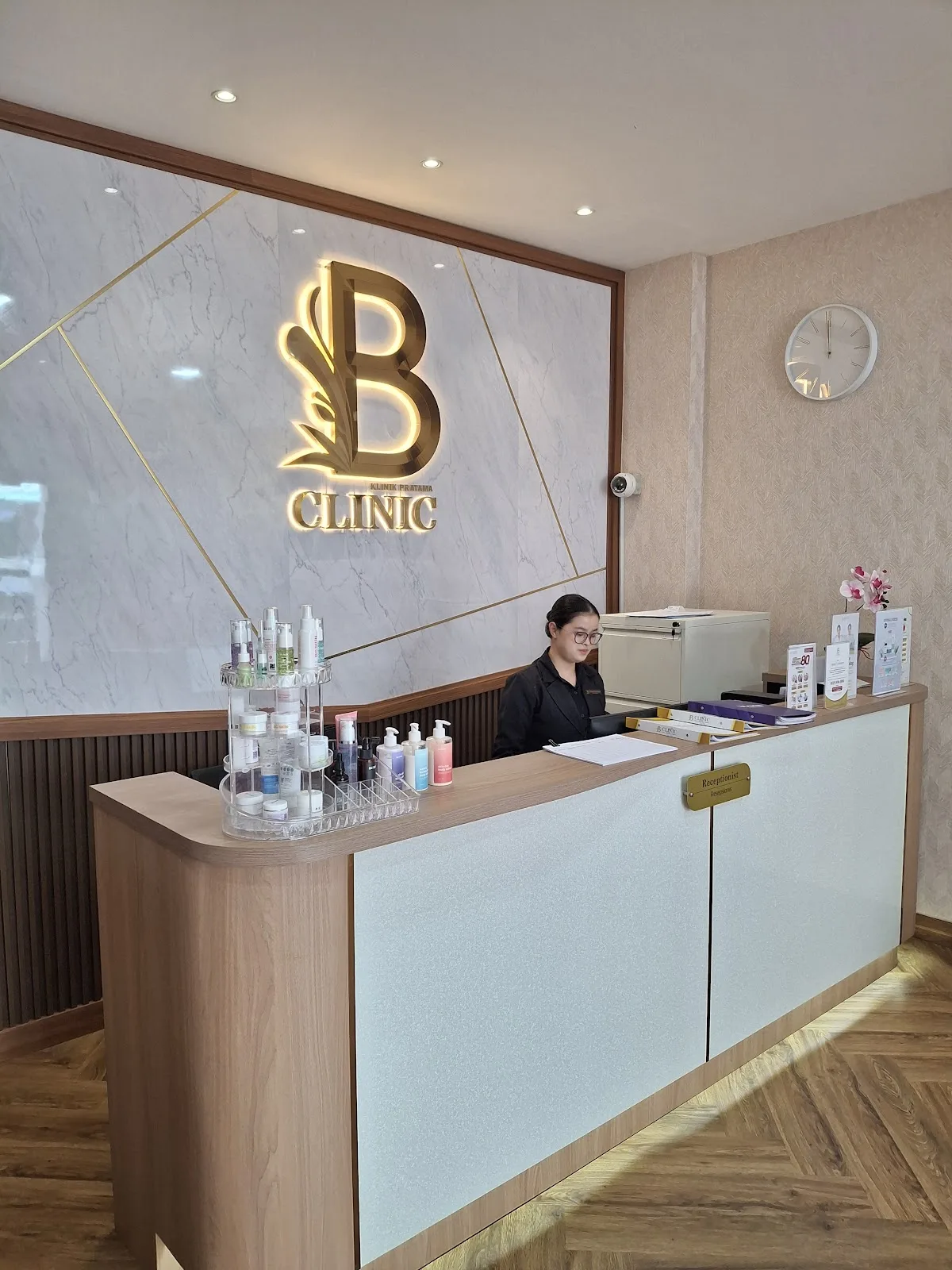 Foto fasilitas B Clinic MOI