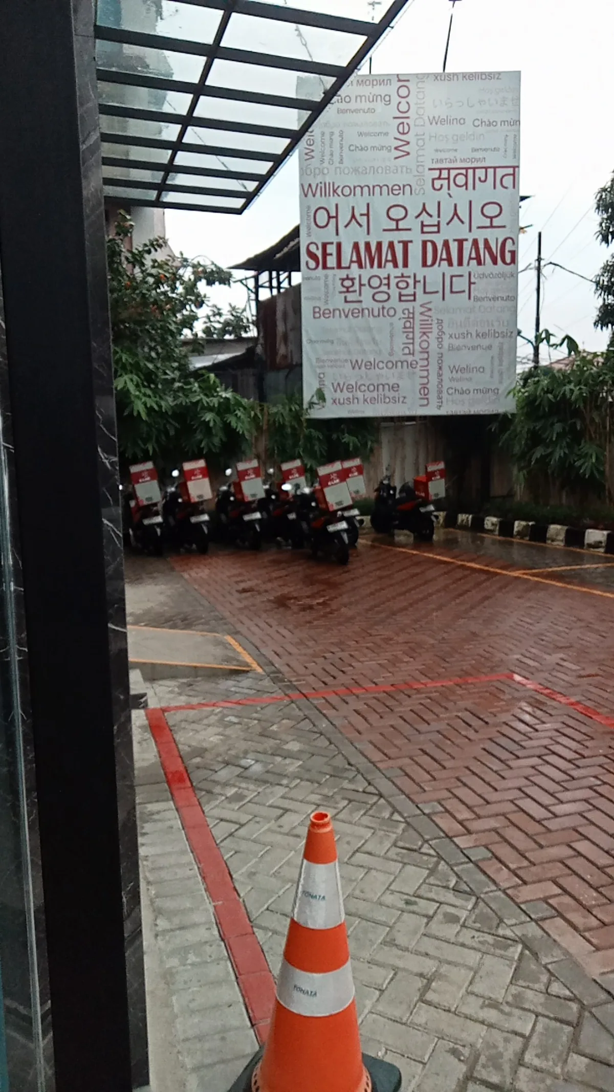 Foto fasilitas Klinik Utama Hanenda