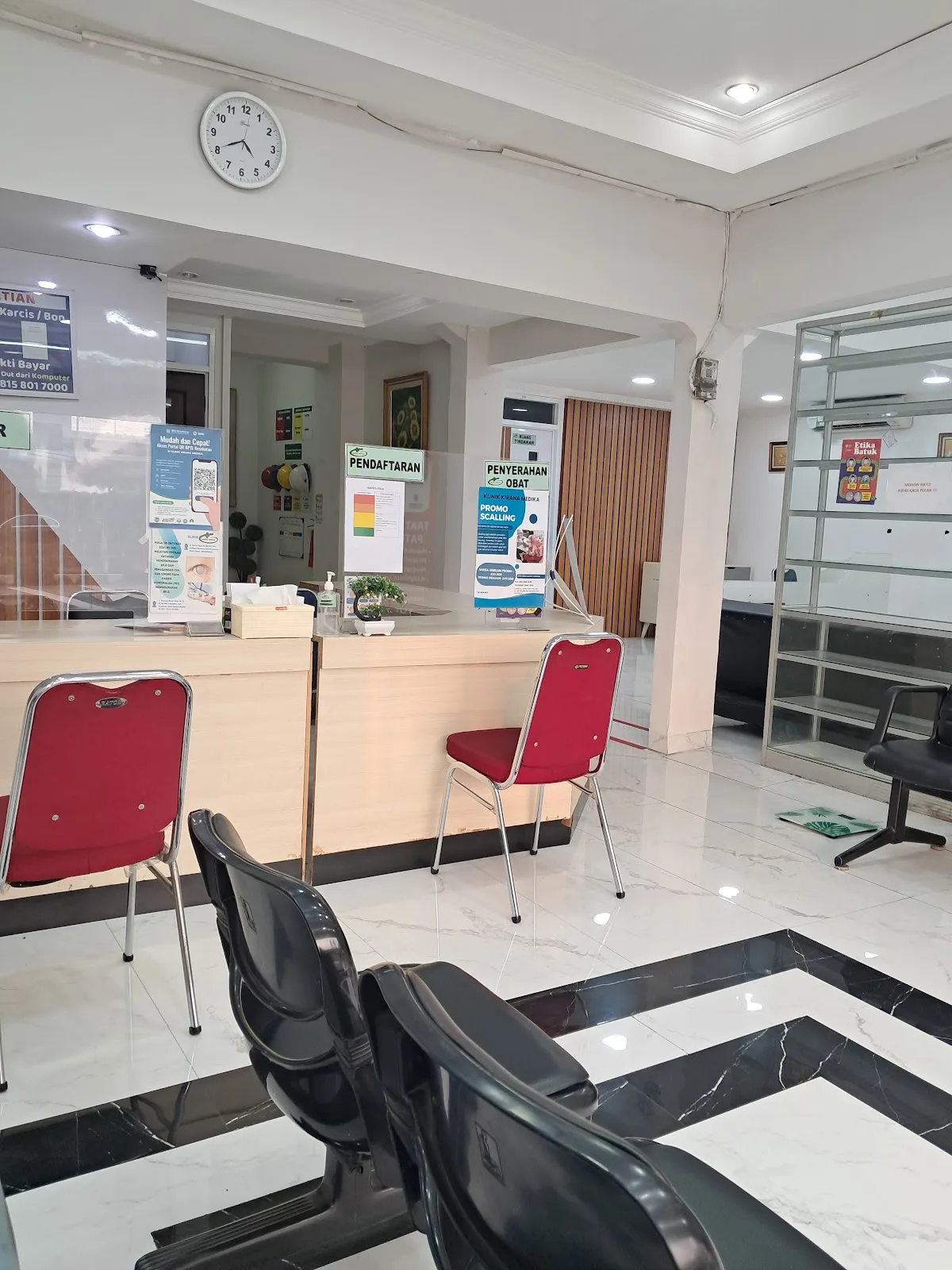 Foto fasilitas Klinik As-Syifa Midica