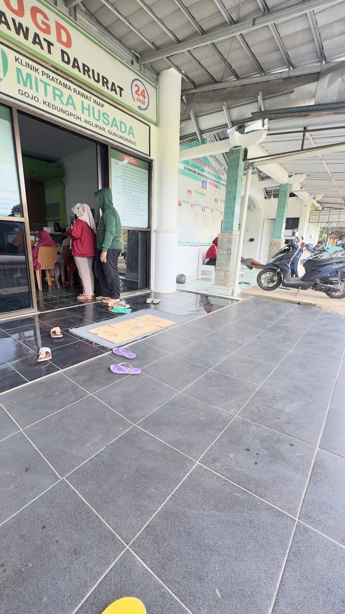Foto fasilitas Klinik Puri Adisty