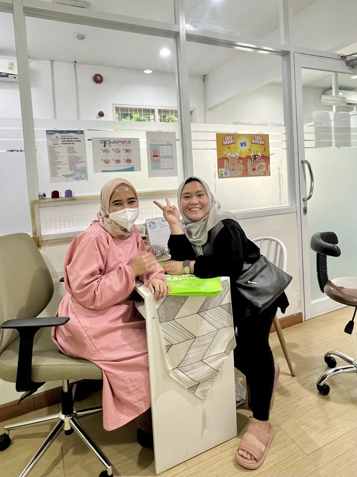 Foto fasilitas Klinik Pratama Beauty  Sister